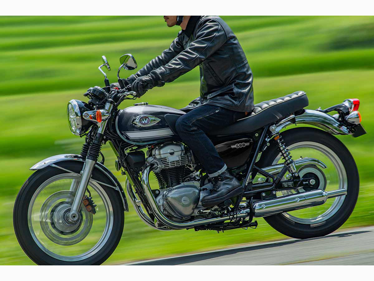 2023 Kawasaki w800