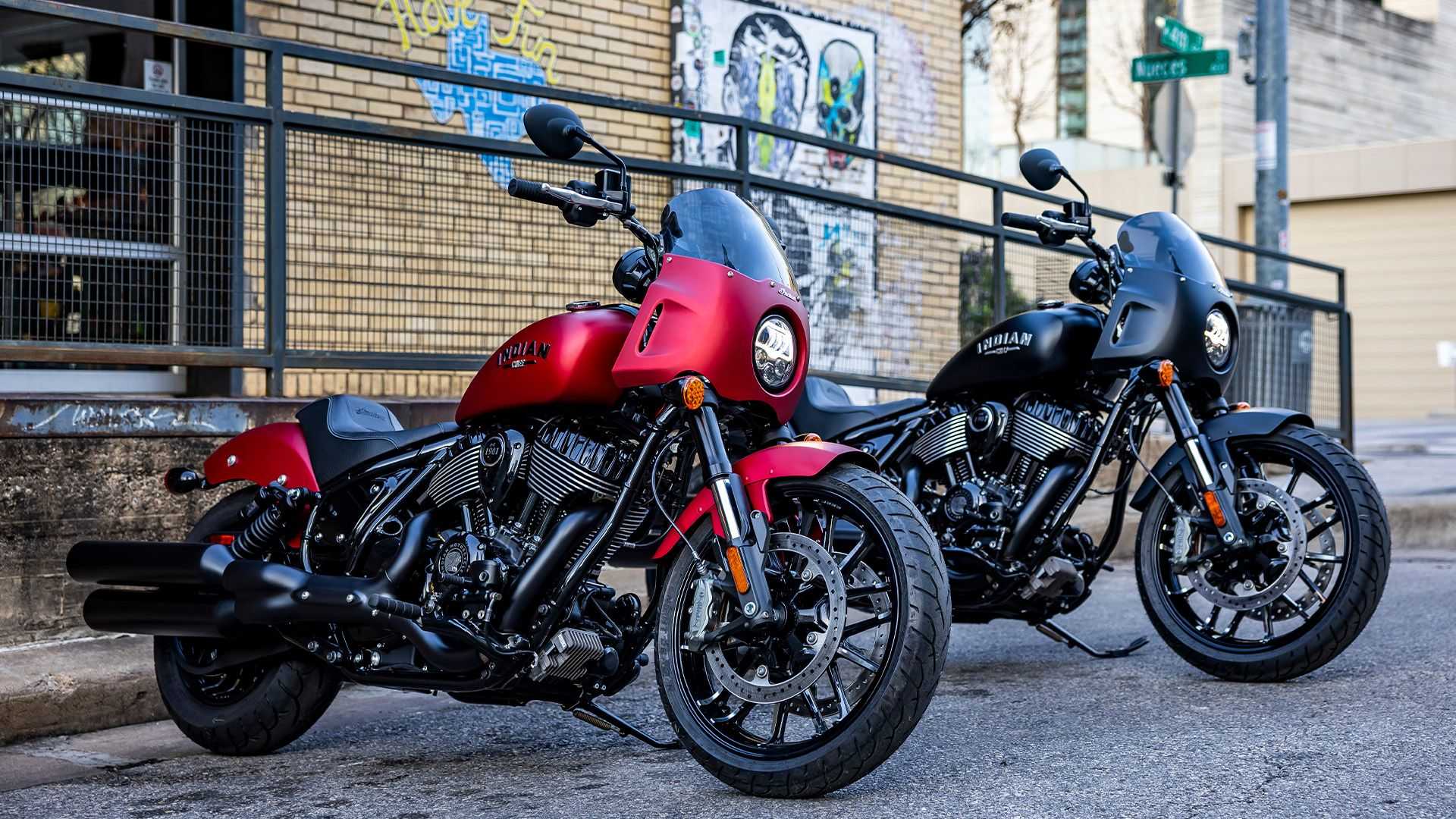 2023 Indian Sport Chief Motorcycles in Red and Black