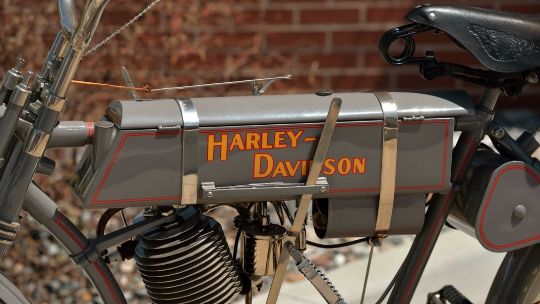 1908 Harley Strap Tank 